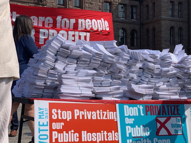 Citizen-led referendum: Hands off our public healthcare! 